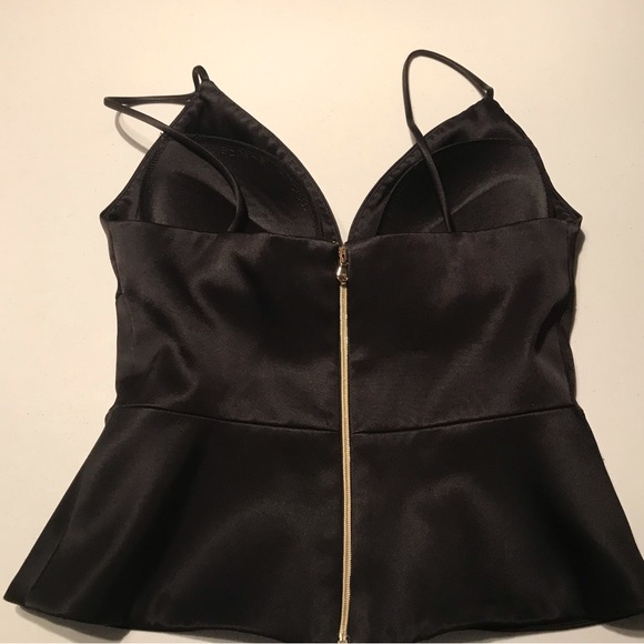 🖤L’Agence Satin Padded Spaghetti Strap Crop Top in Black Size 0 - Picture 6 of 11